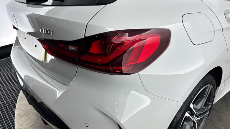 BMW 1 Series 118i M Sport 5dr Step Auto Petrol Hatchback